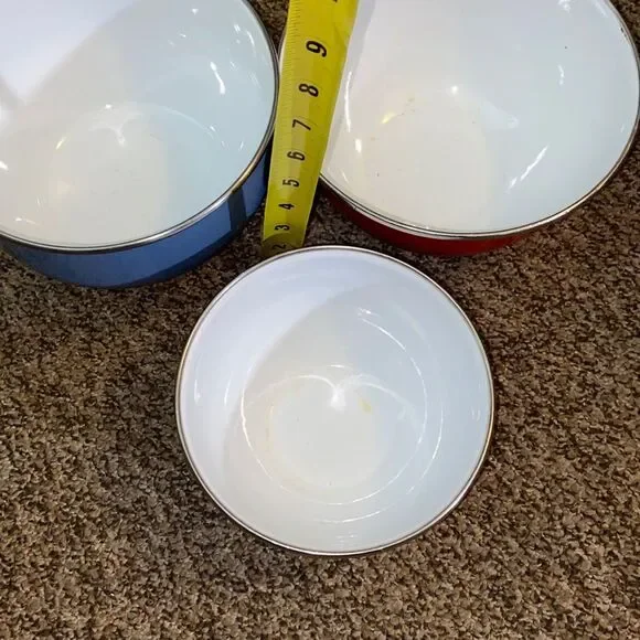 Set of Three Colorful Mixing Bowls Metal Enamel - Picture 14 of 16